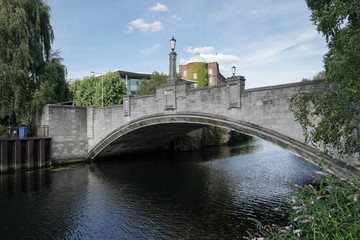 Fototapeta na wymiar Bridge in Norwich