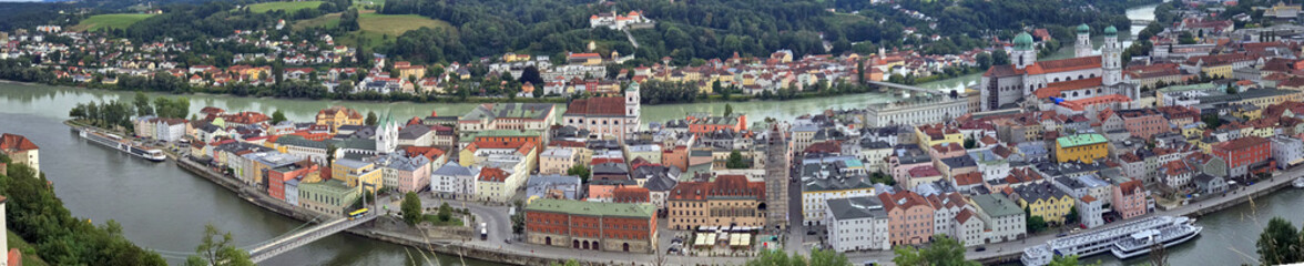 Fototapeta na wymiar Passau Panorama