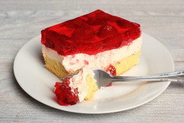 Strawberry Jelly Cake