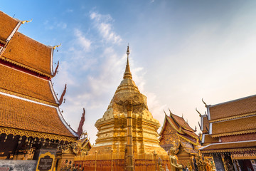 Fototapeta premium Wat Phra That Doi Suthep in the morning, the most famous temple in Chiang Mai, Thailand