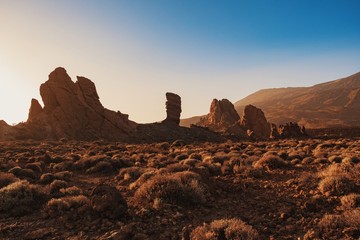 Monument valley rock tower landscape