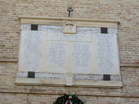 รูปภาพPlacca เลือกดูภาพถ่ายสต็อก เวกเตอร์ และวิดีโอ352 Adobe Stock