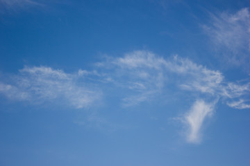 Fototapeta premium Sky blue clouds background texture turquoise sunny cloudy
