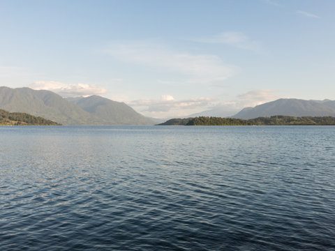 รูปภาพPanguipulli เลือกดูภาพถ่ายสต็อก เวกเตอร์ และวิดีโอ197 Adobe Stock