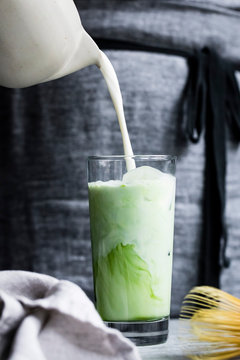 Making a matcha tea and matcha latte