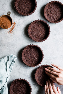 Making chocolate cake bases