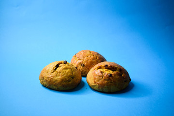 Salt loaves filled with chocolate chips