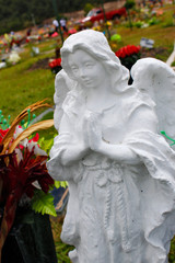 ANGEL, DECORATION FOR GARDENS AND TOMBS