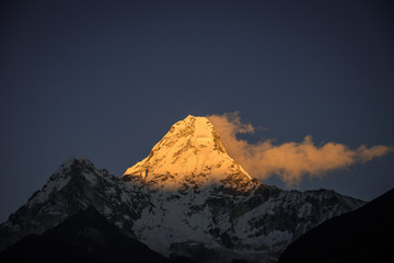 Ama Dablam Gold