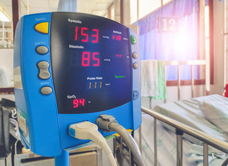 blood pressure monitor in the hospital - 317154034