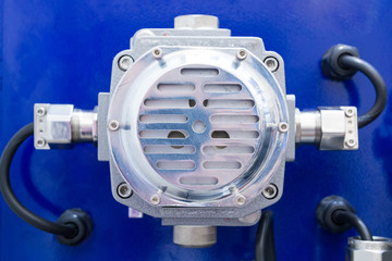 sound alarm in the industry in the metal case