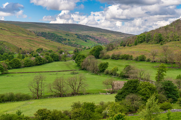 Fototapeta premium Yorkshire Dales landscape in the Upper Wharfedale near Hubberholme, North Yorkshire, England, UK