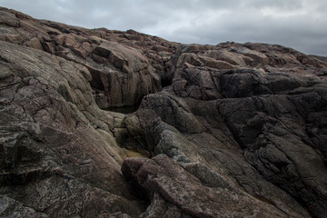 Fototapeta na wymiar Rocks on the Barents sea shore