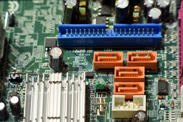 Mainboards für diverse Intel und AMD CPUs