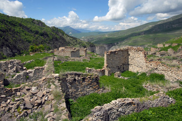 Fototapeta na wymiar Ruins of old abandoned Khoy vallage which located on the bank of Ahkhete river. Chechnya (Chechen Republic), Russia, Caucasus.