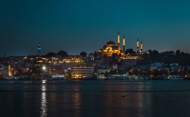 Fototapeta na wymiar Sunset in Istanbul