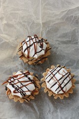 Delicious cakes with caramel and meringue macro