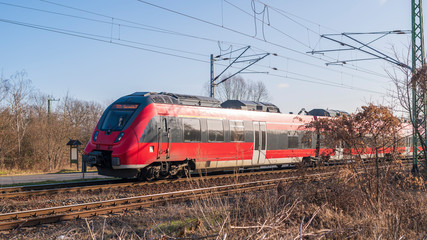 Moderner Personenzug
