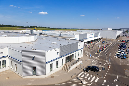 Frankfurt Hahn Airport HHN Terminal