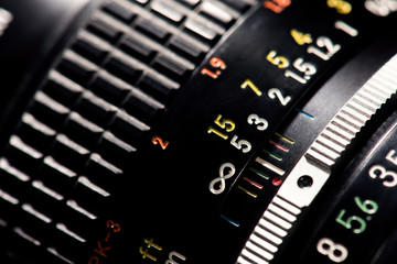Lens photo scale