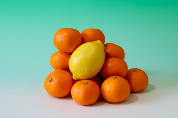 ミカンとレモン