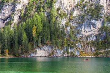 Pragser Wildsee im Herbst