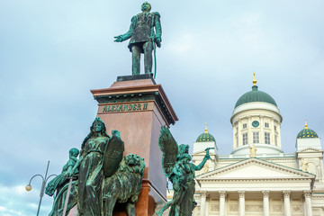 Fototapeta na wymiar Finland. Helsinki Monument to Emperor Alexand