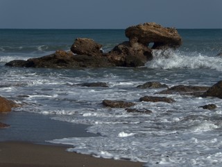 Meerlandschaft mit Fels in der Bradung