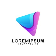 play media logo gradient