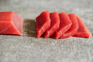 Slicing tuna