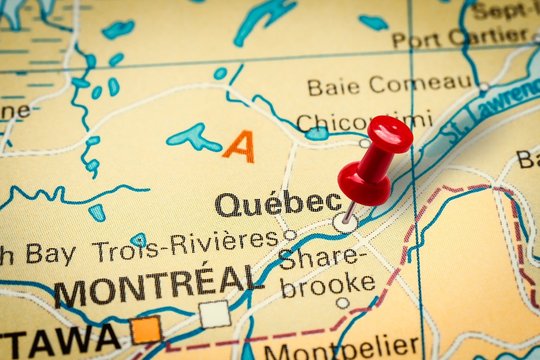 Pushpin pointing at Qu&eacute;bec city in Canada