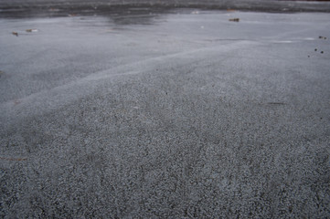 真冬の結氷した湖。氷の湖面。塘路湖、北海道