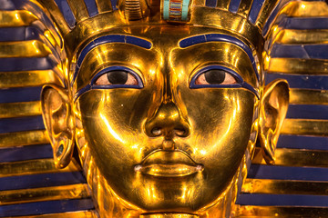 Replica of the Tutankhamun's funeral mask found in Egypt - obrazy, fototapety, plakaty