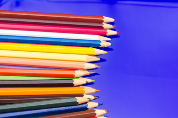 colored pencils, color gamut