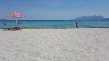 Fototapeta na wymiar La Pelosa Beach, Strand auf Sardinien, Italien