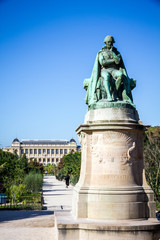 Obraz premium Lamarck statue in the Jardin des plantes Park, Paris, France