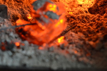 drewno na opał ,ogień, płomieni, ciepło, ognisko, gorąca, gorąco, oparzenia, czerwień, drewna, ognisko, kominek, płomieni, niebezpieczeństwo, ciepły, pomarańcz, ekogroszek , lawa , pożar lasu , pali © Szymon