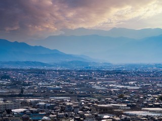 山梨県 勝沼ぶどう郷の甚六桜