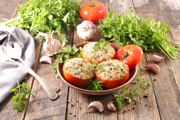 tomato with breadcrumbs and garlic