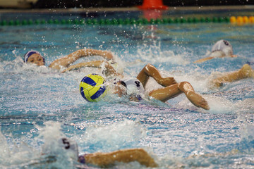 Water polo match dispute over ball