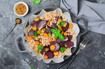 Spelt with Roasted Vegetables on a Pan