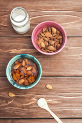 making almond milk and almond flour from almonds at home