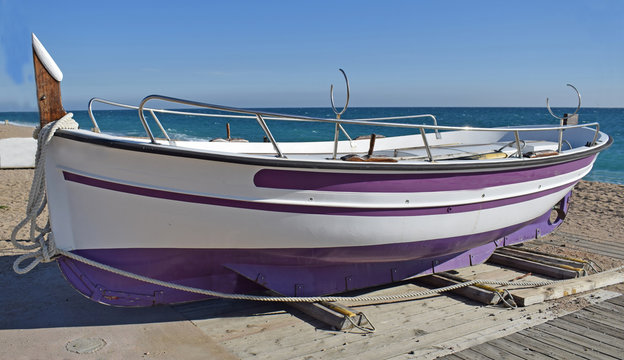 รูปภาพMataro เลือกดูภาพถ่ายสต็อก เวกเตอร์ และวิดีโอ230 Adobe Stock