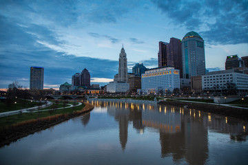 Plakat Columbus, Ohio skyline at dusk