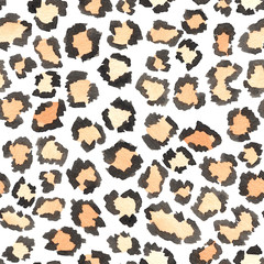 Watercolor seamless pattern with leopard skin