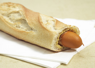 HOT DOG