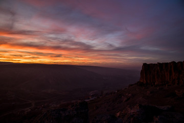 Fototapeta na wymiar Ihlara Aksaray Turkey Valley Hiking Excursions Rock Cliff Sunset