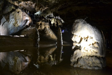 Jaskinia Bielska na Słowacji, podziemne jezioro - obrazy, fototapety, plakaty