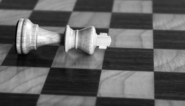 schach könig schachmatt schwarz weiß