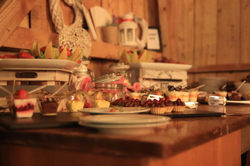 Candy Bar delicious vintage wedding event